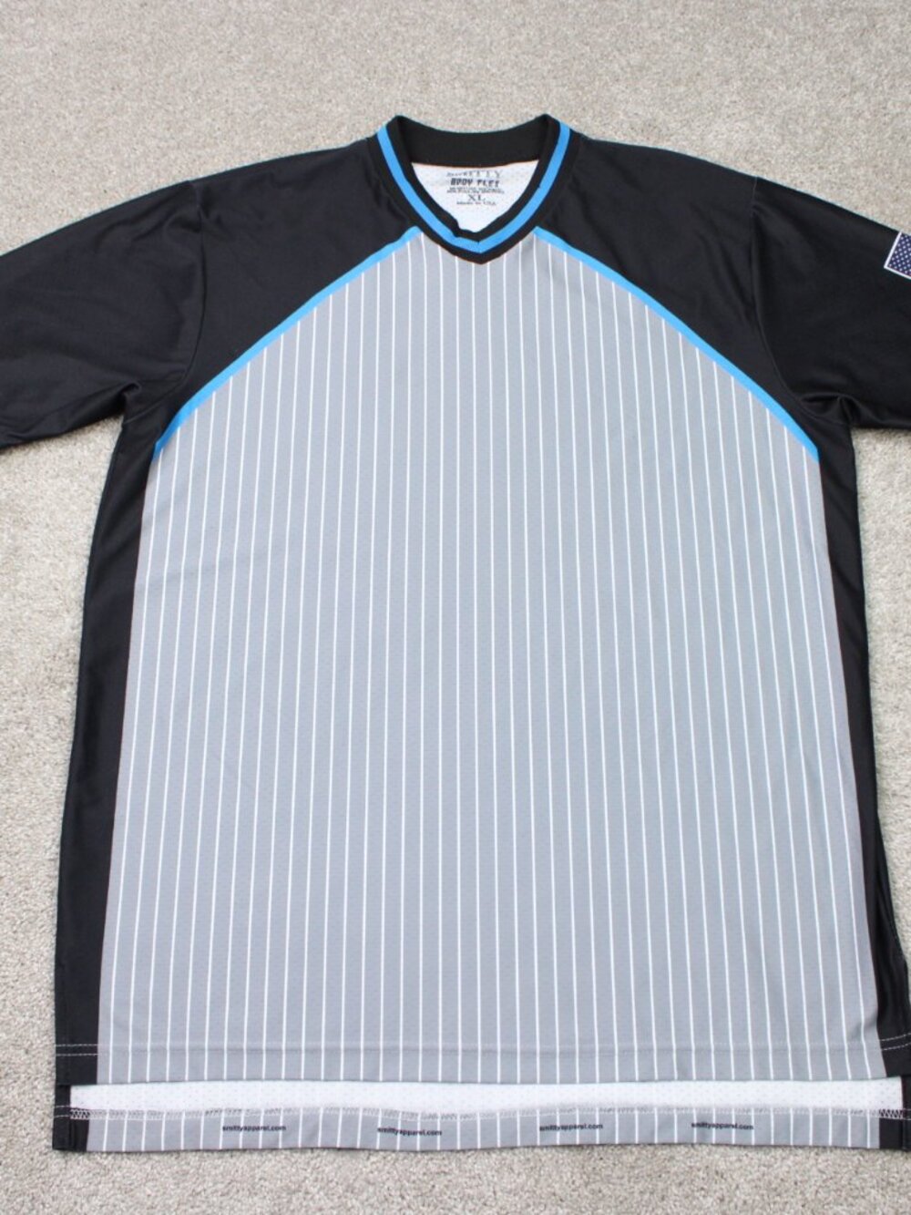 Smitty Referee Shirt Mens XL Gray/Black Body Flex Moisture Wicking Short Sleeve